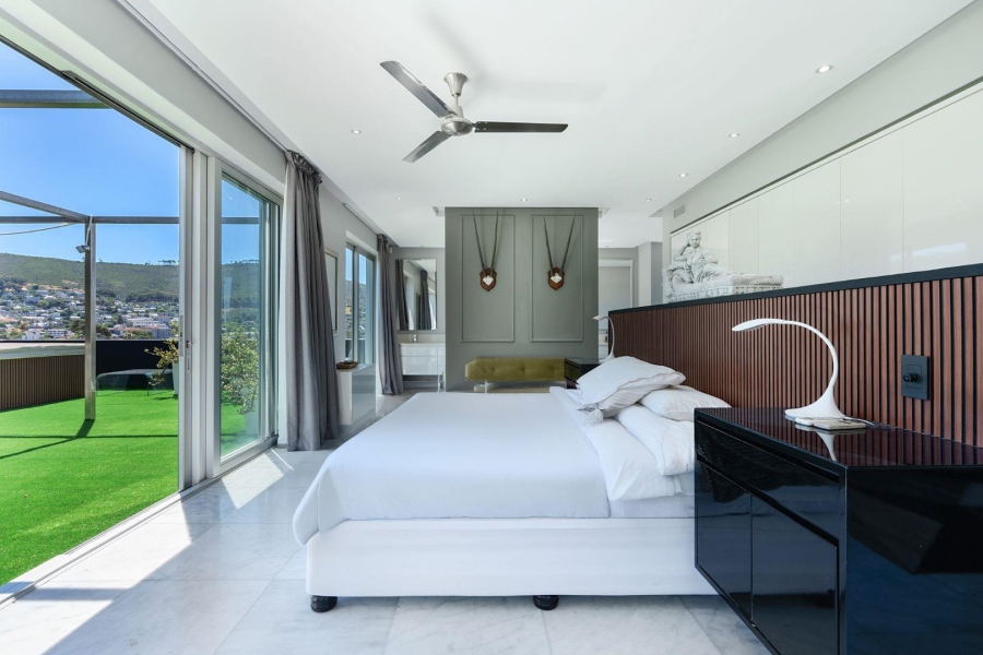 3 Bedroom Property for Sale in Oranjezicht Western Cape